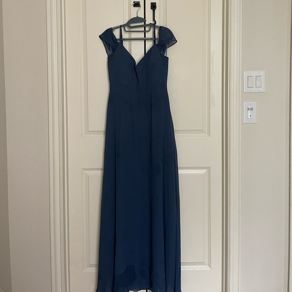 DEVIN CONVERTIBLE DRESS
SIZE M
CHIFFON SLATE BLUE - Picture 3 of 4